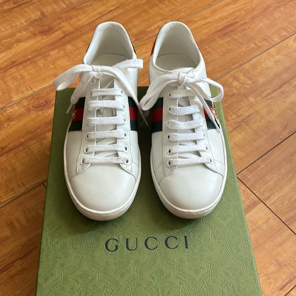 WORN ONCE, WITH BOX- GUCCI Ace Bee Sneakers, Size UK 36 (US 5.5)